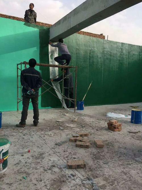 渝北针对老旧车间地面普遍存在的起砂、裂缝问题